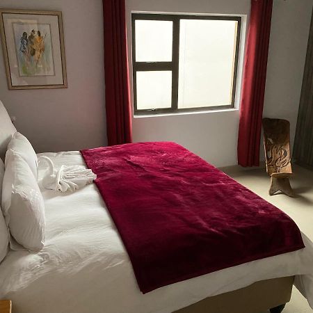 Mukulela Bed & Breakfast Walvis Bay Exterior photo