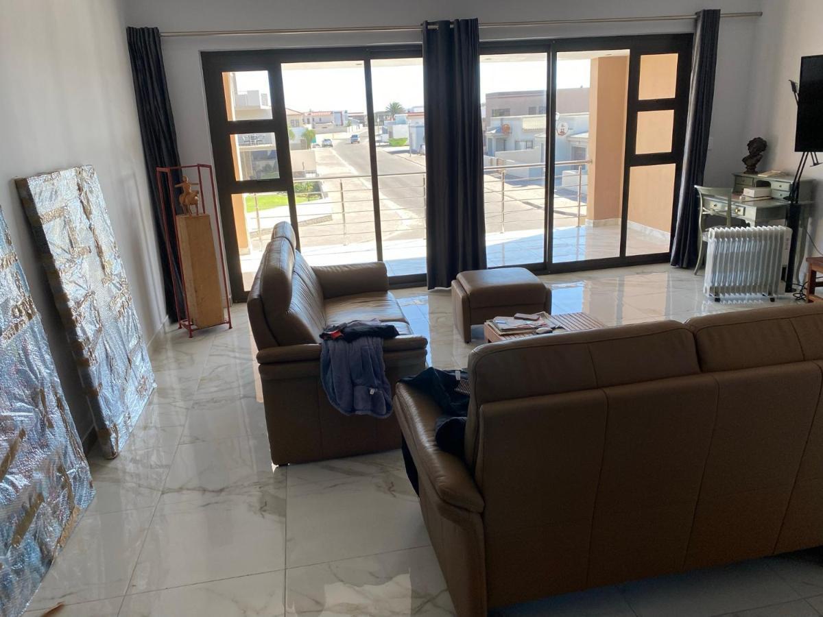 Mukulela Bed & Breakfast Walvis Bay Exterior photo