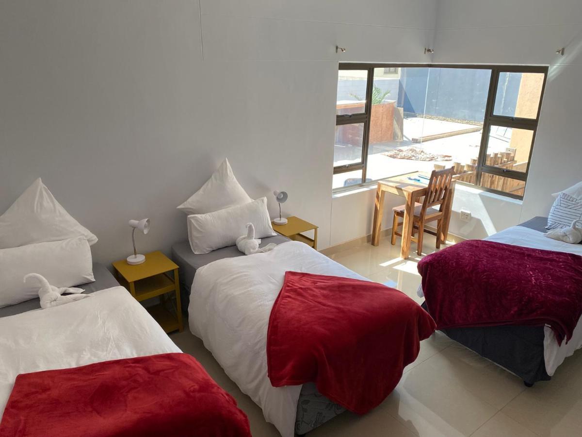 Mukulela Bed & Breakfast Walvis Bay Exterior photo